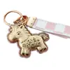 Nuevo Modelo 2026 "Hazte Rico Pronto" Colgante de Caballo Pequeño Llavero, Clip para Teléfono, Colgante para Bolso, Adorno, Pequeño Regalo