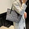 Bolsa Tote Grande e Elegante para Mulheres 2025 Outono Nova Bolsa de Ombro Tendência Estilo Coreano para Trabalho e Dia a Dia