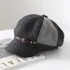 2025 Nuevo Sombrero Octagonal de Cuero con Hebilla para Otoño e Invierno para Mujer Estilo Británico Boina de Pintor Mostrando la Cara Pequeña Versátil Gorra con Visera Retro
