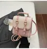 Mochila Retro para Mujer Otoño e Invierno 2025 Nuevo Estilo Mochila de Viaje de Moda para el Trabajo Mini Mochila Pequeña