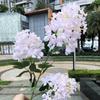 Hortensia de Tres Cabezas 2023 Hortensia Grande de Tres Cabezas en Forma de Pagoda Madera de Rama Alta Flor de Pasillo de Boda Ramo Flores Artificiales Venta al por Mayor