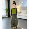 Conjunto Otoñal para Niñas 2026 Nuevo Conjunto de Dos Piezas Estilo Coreano para Niños Mayores: Top de Manga Larga y Pantalones de Pierna Ancha