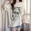 Camiseta Curta com Renda Bordada Vazada, Design Moderno, Nova Coleção Verão Feminina, Top Midi Soltinho Versátil para Usar por Cima