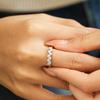 Anillo asimétrico de hip-hop de plata esterlina S925, anillo femenino, Europa y Estados Unidos, fabricantes de anillos de moissanita transfronterizos en vivo al por mayor
