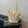 Bolsa de Lona de Nicho Transfronteiriça para Mulheres Novo Estilo Primavera 2026 Bolsa de Mão Versátil de Alta Qualidade Bolsa Saco Bolsa de Ombro Único Transversal