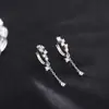 Hebilla de Oreja con Borla de Gota de Agua de Circonita 2024 Nueva Moda Hebilla de Oreja Diseño de Nicho Ins Pendientes Sencillos Versátiles para Mujer