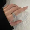Anillo de Gipsófila Sin Diamantes, Femenino, Lujo Ligero, Exquisito, Diseño de Nicho, Gama Alta, Estilo Minimalista, Anillo Abierto