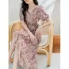 Vestido Floral Adelgazante 2026, Estilo Francés, Vestido de Verano Estampado de Gasa de Longitud Media que Ceñe la Cintura, Nuevo Diseño