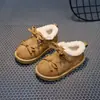 Botas de Neve para Meninas Sapatos de Algodão Infantis Aveludado Espesso 2026 Novo Inverno Neve Algodão Menina Sapatos Peludos Sapatos de Inverno