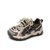 Zapatos Deportivos de Exterior para Niños Estilo Papá 2026 Otoño Nuevo Estilo Transpirables para Niños Zapatos de Senderismo Antideslizantes Suela Suave Zapatos para Niños Zapatos Deportivos para Niñas