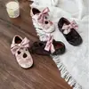 Zapatos de Princesa de Terciopelo con Lazo Cruzado Estilo Coreano para Niñas 2026 Otoño/Invierno Nuevos Zapatos Individuales Versátiles de Suela Blanda para Niños