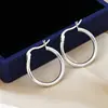 Pendientes de aro lisos de plata de ley 925 con baño de oro blanco de 18 quilates, joyería de lujo ligero de alta gama para mujer, pendientes de aro simples