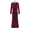 Vestido entallado con pliegues retorcidos estilo Pure Lust que abraza las caderas para mujer Traje de dos piezas top cárdigan adelgazante de cintura estilo Pure Lust