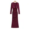Vestido bodycon ajustado con pliegues retorcidos estilo francés para Otoño e Invierno, Top cárdigan de manga larga para mujer