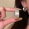 Pendientes de Color Dopamina Esmaltados en Forma de C con Diseño Único, Estilo Dulce-Cool de Moda, Pendientes Versátiles y Elegantes para Mujer
