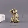 Latón Puro Sólido Mono Melocotón Adornos Pequeños Zodiaco Chino Lindo Mono Pequeño Shoutao Mango de Cobre Bronce Antiguo Bronce Tallado Artículos de Bronce
