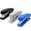 Qixin B2982 Grampeador 12 # Azul Desktop Material de Escritório Distribuição por Atacado Hangzhou Rongyi Escritório