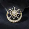 Nuevos Adornos de Cofre de Metal de Alta Gama de Estrella y Luna para Mujer, Broches Versátiles Retro Europeos, Pines y Accesorios Florales