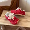 Zapatillas de entrenamiento alemanas para niños INS 2026 primavera/otoño nueva versión coreana zapatillas de correr para niñas estampado de leopardo suela gruesa zapatillas Forrest Gump