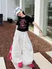 Conjunto de Verano para Niñas 2026 Nuevo Casual Estilo Coreano para Niños Medianos y Mayores Estampado de Letras Manga Corta Combinado con Pantalones Cargo de Secado Rápido