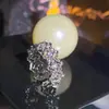Anillo Irregular de Seda Tallada Hecho a Mano con Encaje Versa, Anillo Diario Vintage con Alambre de Oro de 18 Quilates Cepillado