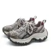 Zapatos de papá de suela gruesa estilo coreano para mujer que aumentan la altura, zapatillas casuales versátiles nuevas de otoño 2026, zapatos de mujer modernos cómodos con cordones