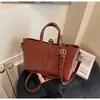 Bolso de Mano Pequeño de Alta Gama a la Moda para Mujer 2026 Nuevo Bolso de Hombro Vintage de Nicho Bolso Cruzado Elegante para el Trabajo Bolso Cruzado de Moda