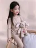 Roupa de Casa Infantil Roupas e Calças de Outono Infantis Meninos e Meninas Roupa de Casa para Bebê Malha Térmica de Algodão Pijamas Roupa de Casa Engrossada