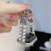 Atacado de Fábrica Adequado para Apple Applewatch10/9/8/7 Pulseira de Relógio Pequena Fragrância Pérola de Duas Fileiras Pulseira de Relógio de Metal