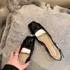 Versão Couro de Vaca Dail de Princesa~Bico Quadrado Fivela V Bico Fechado Couro Genuíno Sem Salto Sandálias Rasteiras para Mulheres 2026 Sapatos de Verão para o Trabalho