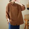 Toma Real de Camisa de Algodón Lavado Artístico Retro Original Oversized Holgada Adelgazante para Mujer, Estilo Nuevo con Cuello de Solapa y Diseño de Botones