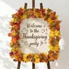 Guirnalda Simulada de Hojas de Arce Otoñales Decoración de Acción de Gracias Halloween para Escaleras, Chimenea, Mesa de Comedor, Colgante de Puerta, Enredadera de Flores Artificiales Venta al por Mayor