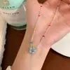 2026 Nuevo Collar Colorido de Flor Esmaltada con Tinte Azul, Diseño Fresco y Sencillo Estilo Ins, Cadena Versátil para Clavícula