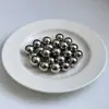 Fábrica de bolas de aço processamento furo passante perfurado rosqueamento perfurado bola de rosqueamento M4 M6 furo bola de ferro bola de aço carbono
