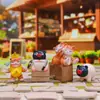 Faca e Escudo Estilo Tiktok Bibi Labu e Seu Parceiro Celebridade da Internet Caixa Surpresa Desenho Animado Figura Criativa Decoração de Mesa