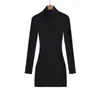 2559-25 Invierno Versión Básica Cuello Alto Liso Manga Larga Forro Polar Vestido de Cachemira Ajustado Falda Corta