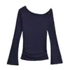 505-Camiseta de Moda Sexy Estilo Puro Deseo de Manga Larga Hombros Descubiertos para Mujer 2025 Nuevo Estilo Europeo y Americano Sexy Ajustado