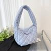 Bolso de nube plisado de moda para otoño e invierno 2022, bolso de hombro informal versátil de gran capacidad para mujer