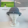 Gorro de Punto Retro de Alta Gama Estilo Japonés 2025 para Mujer, Estilo Hepburn Otoño e Invierno, Circunferencia de Cabeza Grande, Adelgazante de Rostro, Elegante Sombrero de Cubo