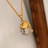 Moda Luz Luxo Escovado Pequeno Sino Pingente Simulação Cristal Branco Chapéu de Natal Colar De Alta Qualidade Sense Diamante Clavícula Corrente para Mulheres