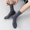 Calcetines para hombre otoño e invierno calcetines estampado en caliente letra raya color sólido calcetines de algodón desodorantes calcetines altos al por mayor
