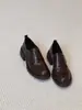 Sapatos Pequenos de Couro Estilo Britânico Retrô para Mulheres 2025 Outono Novo Mocassins de Solado Grosso Bico Redondo com Saltos Grossos e Fechos de Velcro