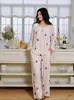 (Bunai VIP) Conjunto de pijama de três peças com design original para outono e inverno, com mangas compridas e calças compridas, moderno para mulheres, pode ser usado fora de casa