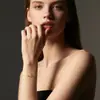 Pulsera de Árbol de la Vida Nueva Estilo Bañada en Oro Real con un Toque de Lujo, Diseño de Nicho, Pulsera Incrustada con Circonitas, Joyería Popular Transfronteriza para Mujeres