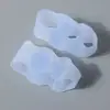 Separador de dedos de silicona antirozaduras de tres agujeros para dedos gordos, separador de dedos superpuestos, antirozaduras, transpirable, suave, protector de pies amigable con los zapatos