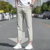 Pantalones Casuales de Seda Helada para Hombre de Verano Pantalones Finos de Nueve Puntos para Hombre Rectos Ajustados Pantalones Deportivos para Niños Estilo de Hombre