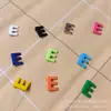 Metal Multicolor Letras Inglesas Macarrón Dopamina Universal Ropa Bolsa Broche Accesorios