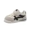 Zapatos Forrest Gump para Niñas, Nuevos Modelos de Primavera y Otoño, Tenis Suaves para Niños, Zapatos Deportivos Versátiles de Piel para Niños, Zapatos Casuales para Niños Pequeños