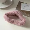 Novo presilha de cabelo grande de pelúcia nuvem para outono e inverno, fixação poderosa, presilha de cabelo grande fofa para a nuca, garra de cabelo estilosa, presilha tubarão