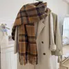 Bufanda Cuadros Nueva 2025 para Mujer en Otoño e Invierno Imitación Cachemir Engrosada Versátil Cálida Coreana Suave Cera Resistente al Frío para Estudiantes